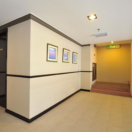 Hotel Mimosa Malacca Esterno foto