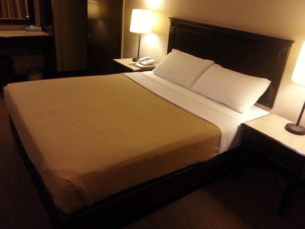 Hotel Mimosa Malacca Esterno foto