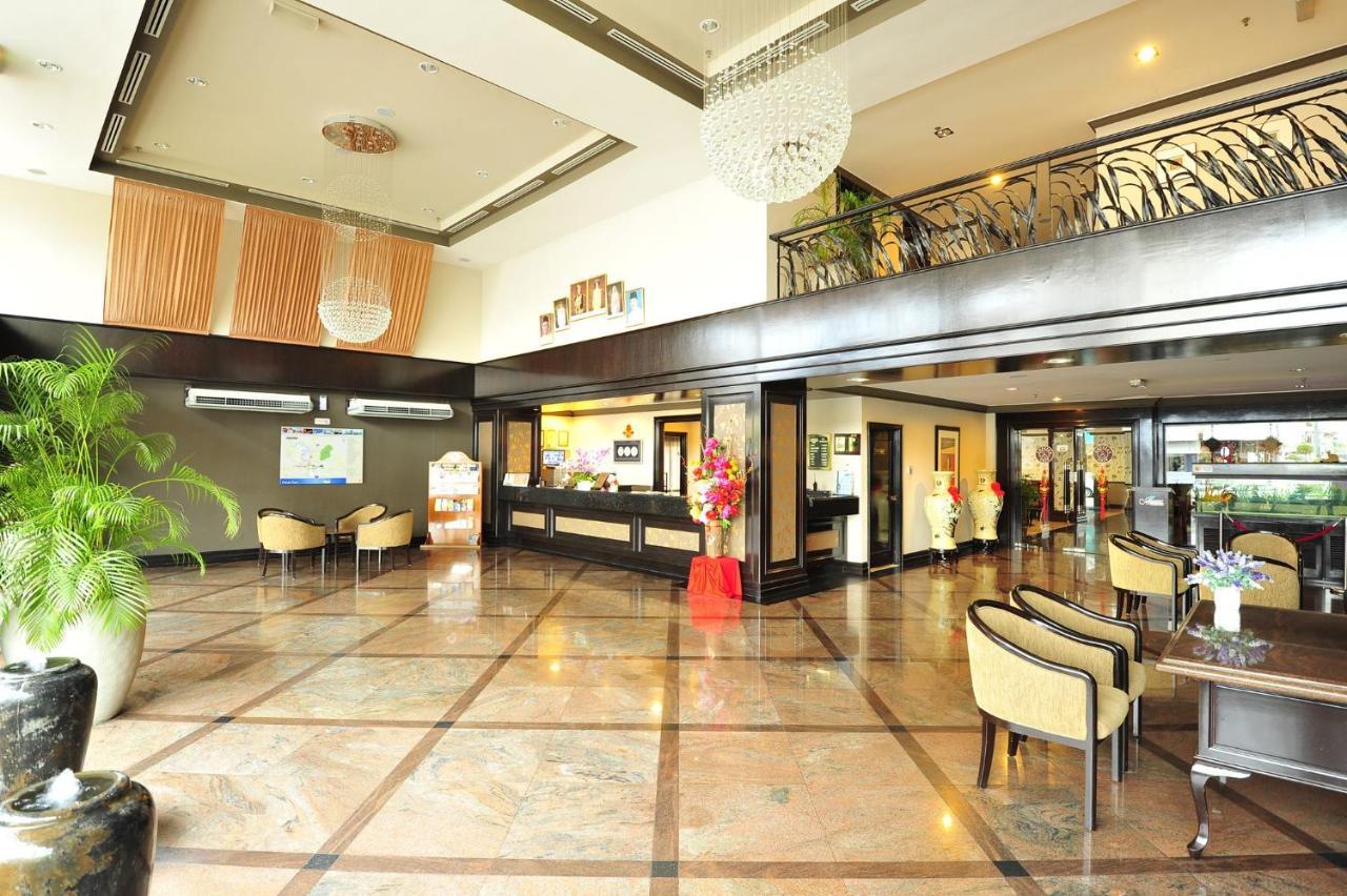 Hotel Mimosa Malacca Esterno foto