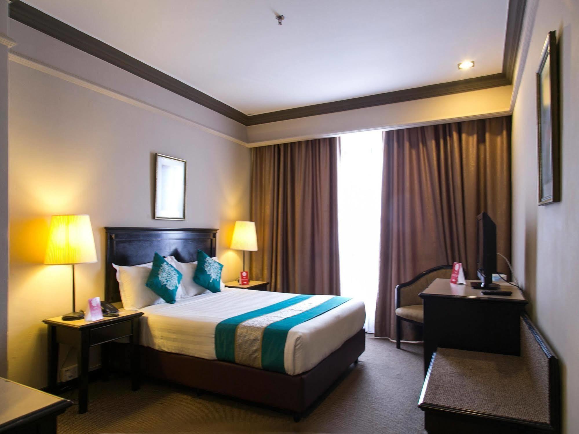 Hotel Mimosa Malacca Esterno foto